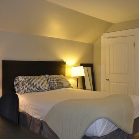 Moncton Suites - Apartments Across Georges Dumont מראה חיצוני תמונה
