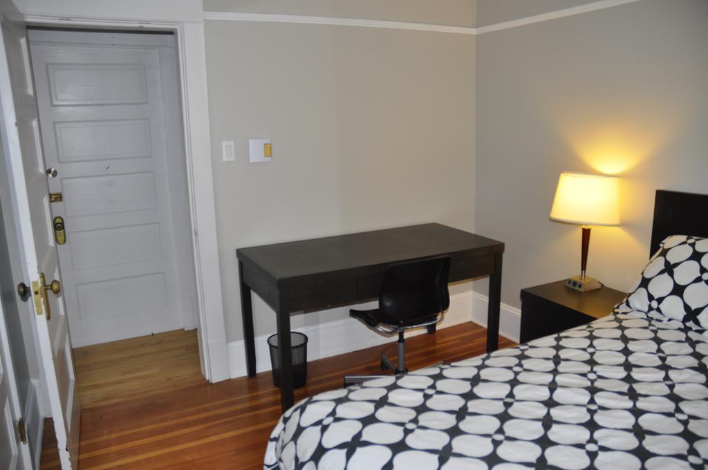 Moncton Suites - Apartments Across Georges Dumont מראה חיצוני תמונה