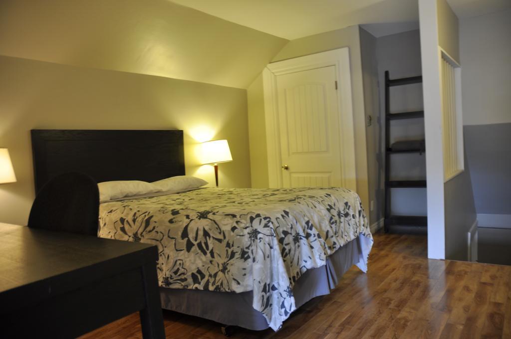 Moncton Suites - Apartments Across Georges Dumont מראה חיצוני תמונה