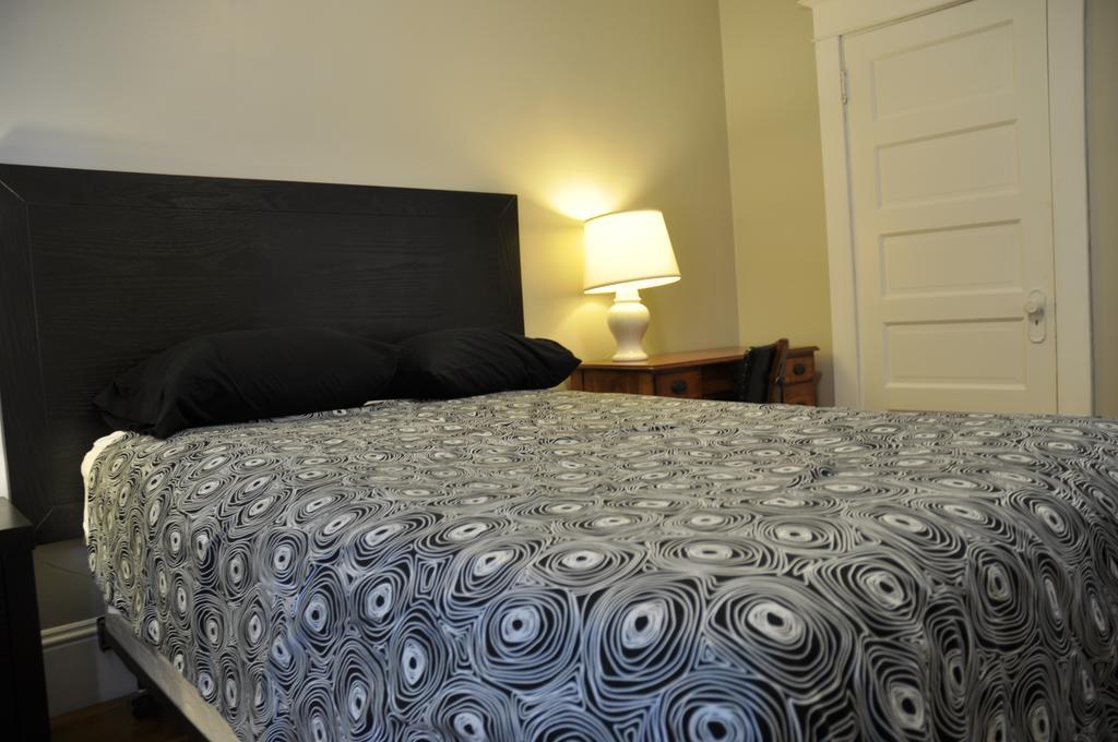Moncton Suites - Apartments Across Georges Dumont מראה חיצוני תמונה
