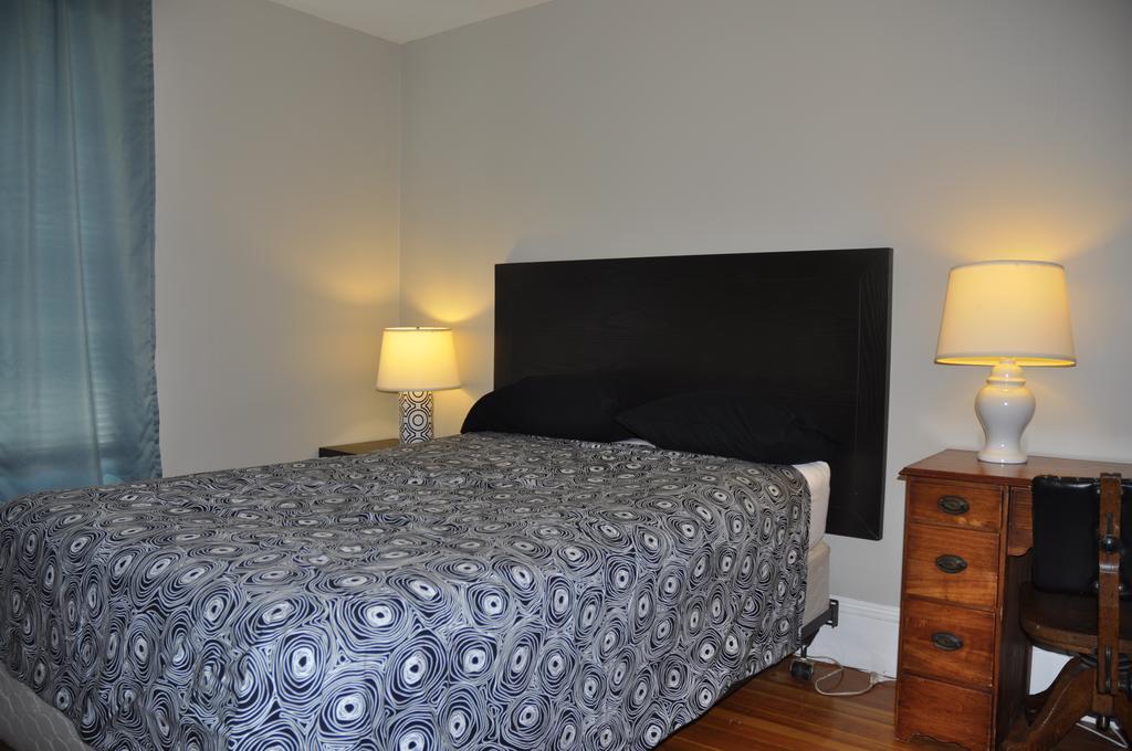 Moncton Suites - Apartments Across Georges Dumont מראה חיצוני תמונה